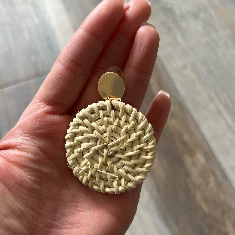 Boho Rattan Earrings - Picture 3 of 3